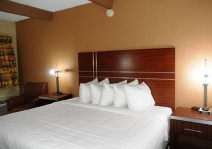 Quality Inn East Dubuque Экстерьер фото